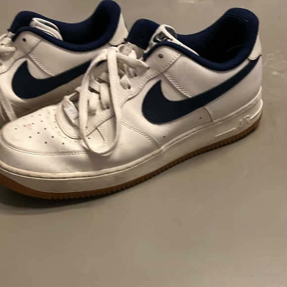 Air Force 1s - Picture 2 of 4